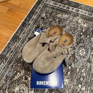 NWT Birkenstock Boston | Taupe Suede | sz 37